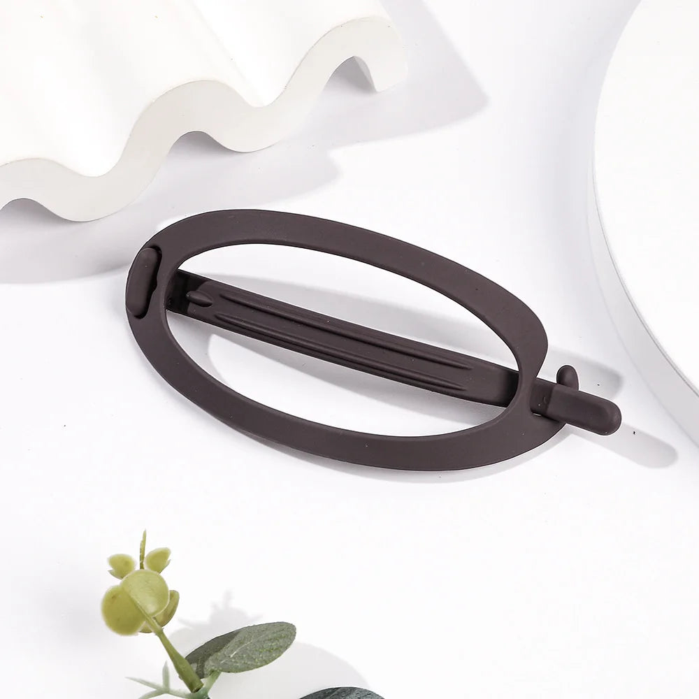 Large Duckbill Hair Clip for Women – Geometric Plastic Top Claw Clamp Hair Accessory - Vellévia