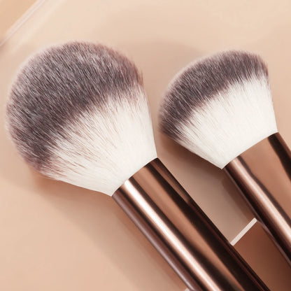 13-Piece Makeup Brush Set – Foundation, Concealer, Powder and Eyeshadow Blending Brushes - Vellévia