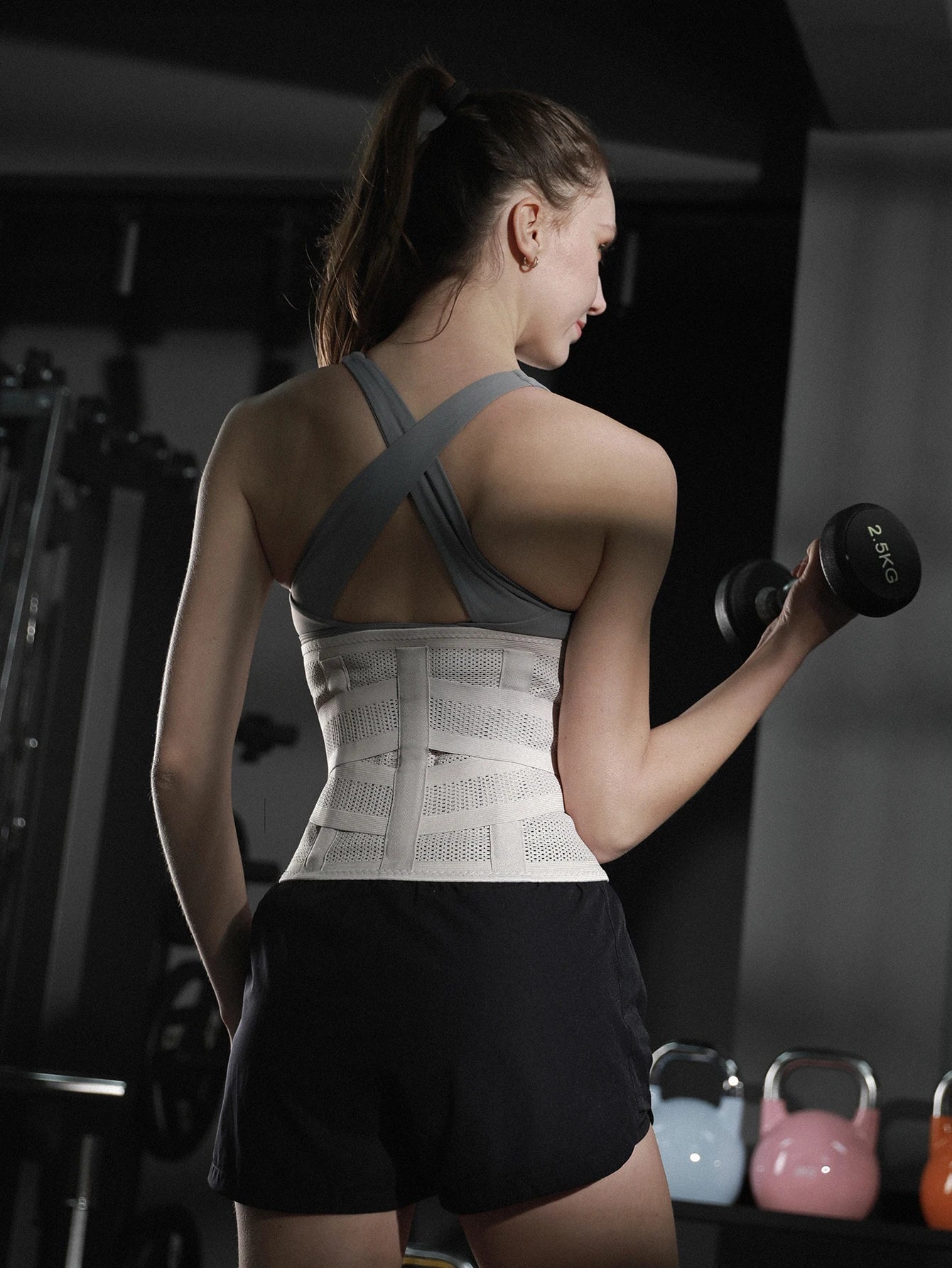 Adjustable Lower Back Support Belt – Universal Waist Support Brace with Removable Stays - Vellévia