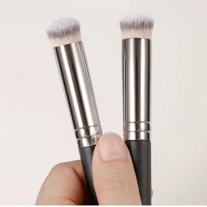 Foundation And Concealer Makeup Brush – Dense Blending Contour Brush (1/2/5 PCS) - Vellévia