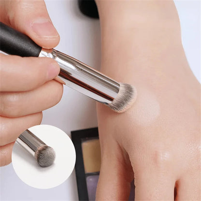 Foundation And Concealer Makeup Brush – Dense Blending Contour Brush (1/2/5 PCS) - Vellévia